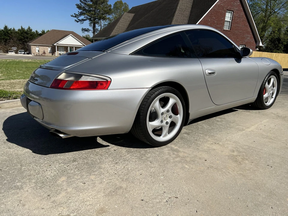 2002 Porsche 996 Carrera - Image 29 of 31