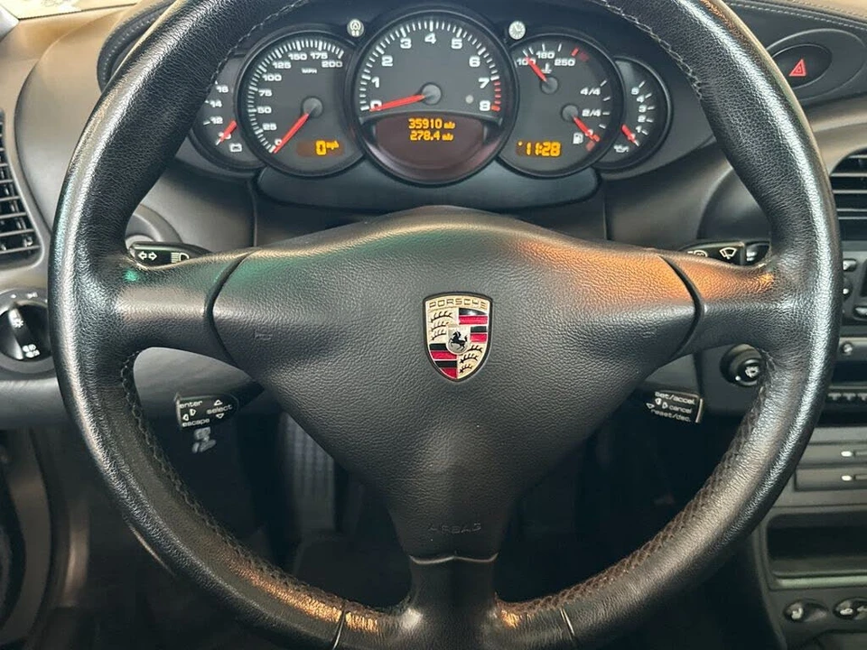 2002 Porsche 996 Carrera - Image 21 of 26