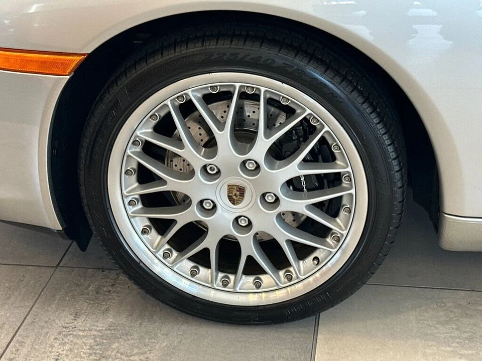 2002 Porsche 996 Carrera - Image 23 of 26