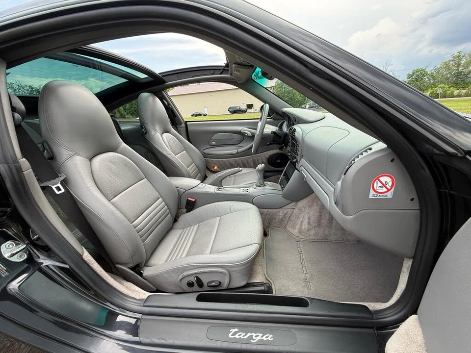 2002 Porsche 996 Carrera - Image 17 of 31