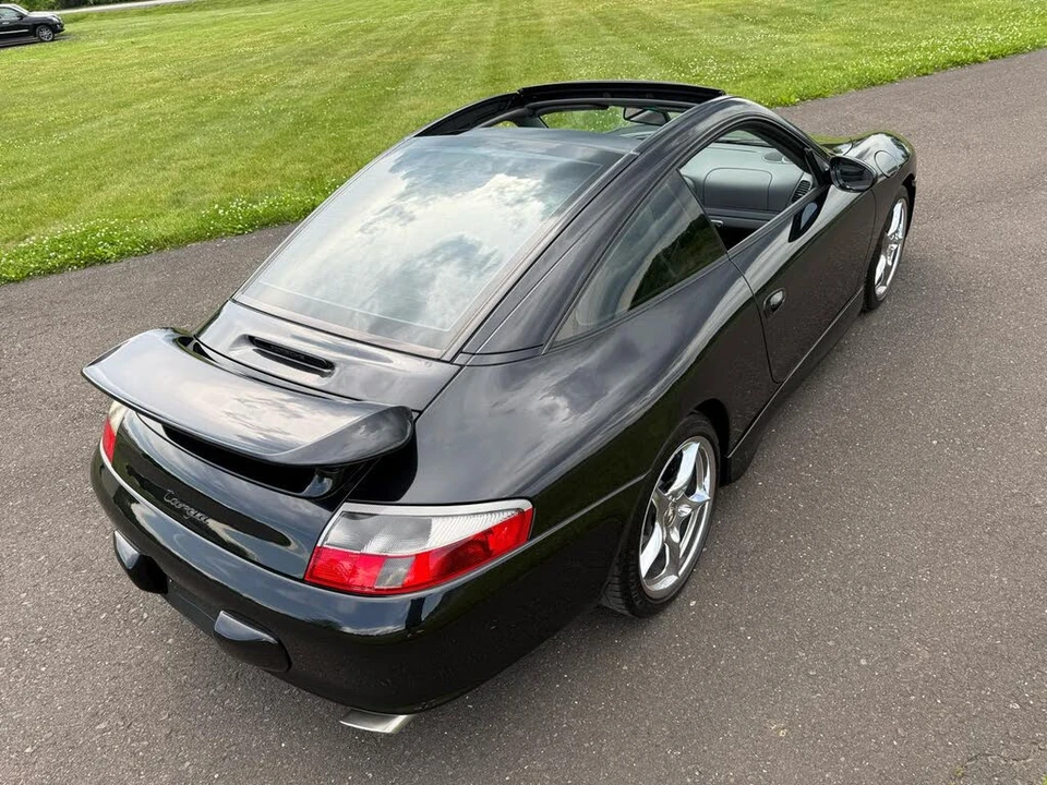 2002 Porsche 996 Carrera - Image 30 of 31