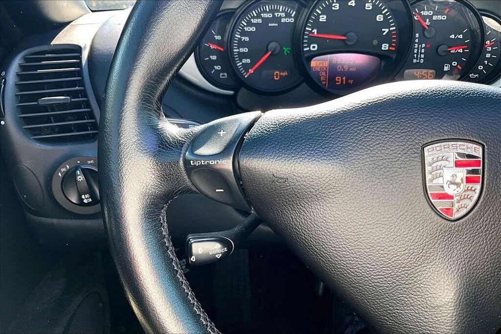 2002 Porsche 996 Carrera - Image 10 of 31