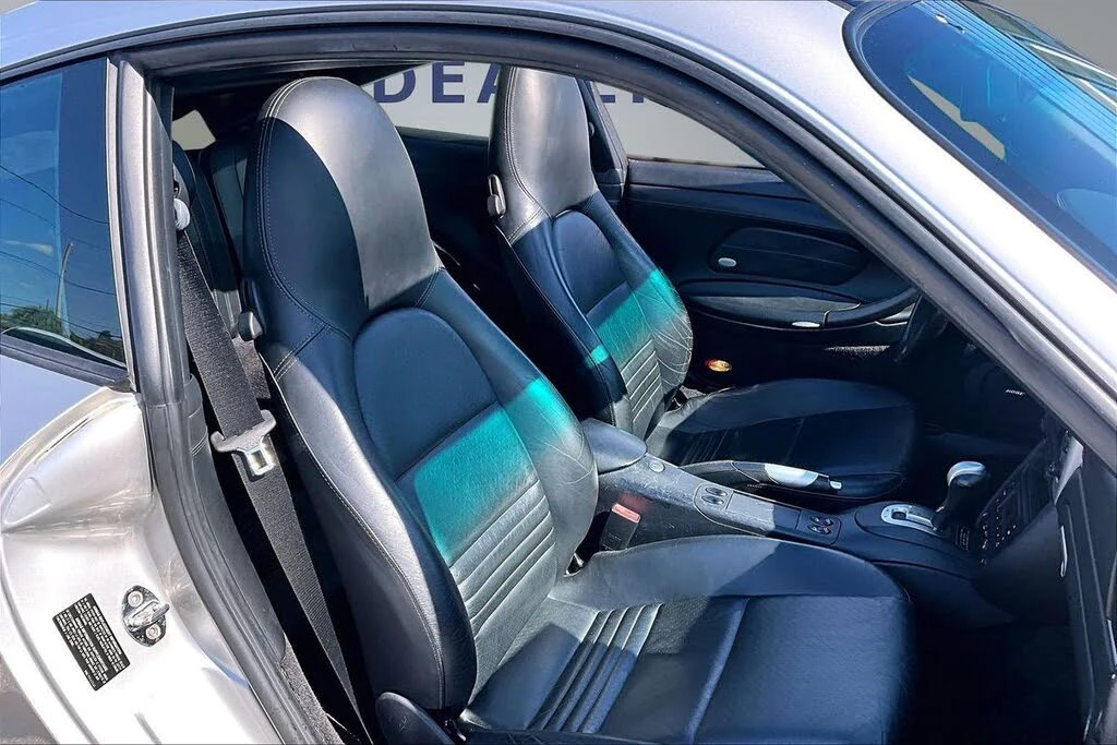 2002 Porsche 996 Carrera - Image 28 of 31