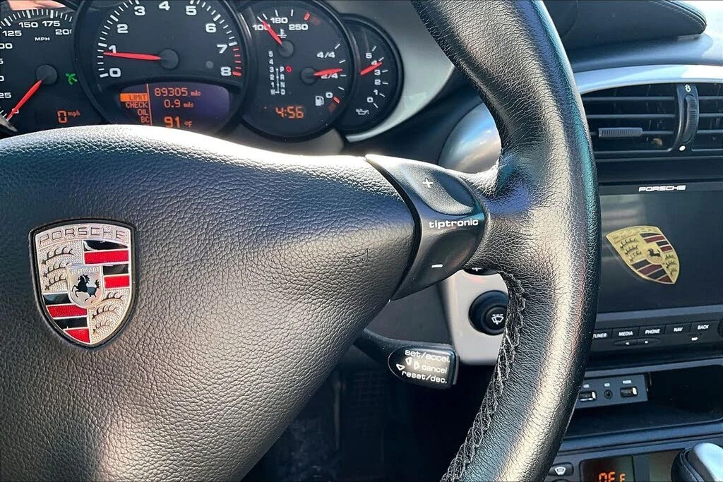 2002 Porsche 996 Carrera - Image 11 of 31