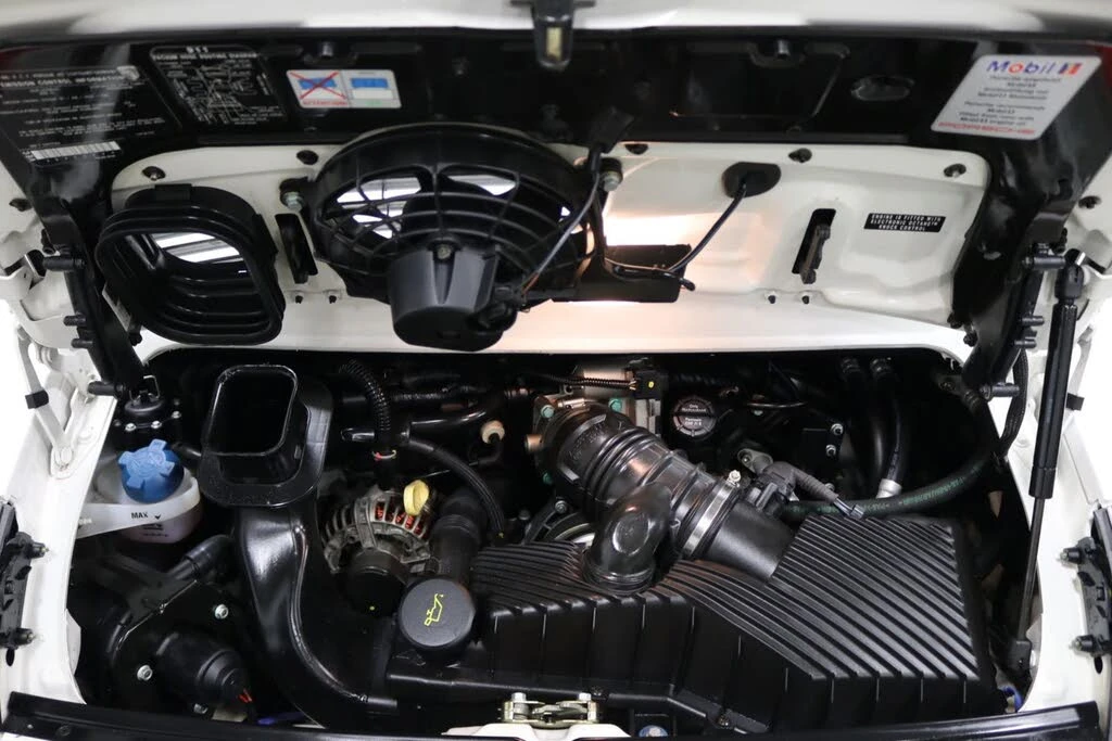 2002 Porsche 996 Carrera - Image 23 of 31