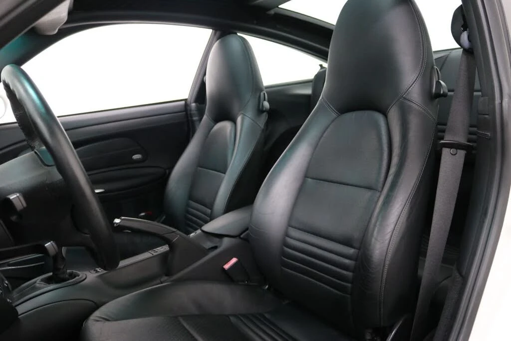 2002 Porsche 996 Carrera - Image 30 of 31