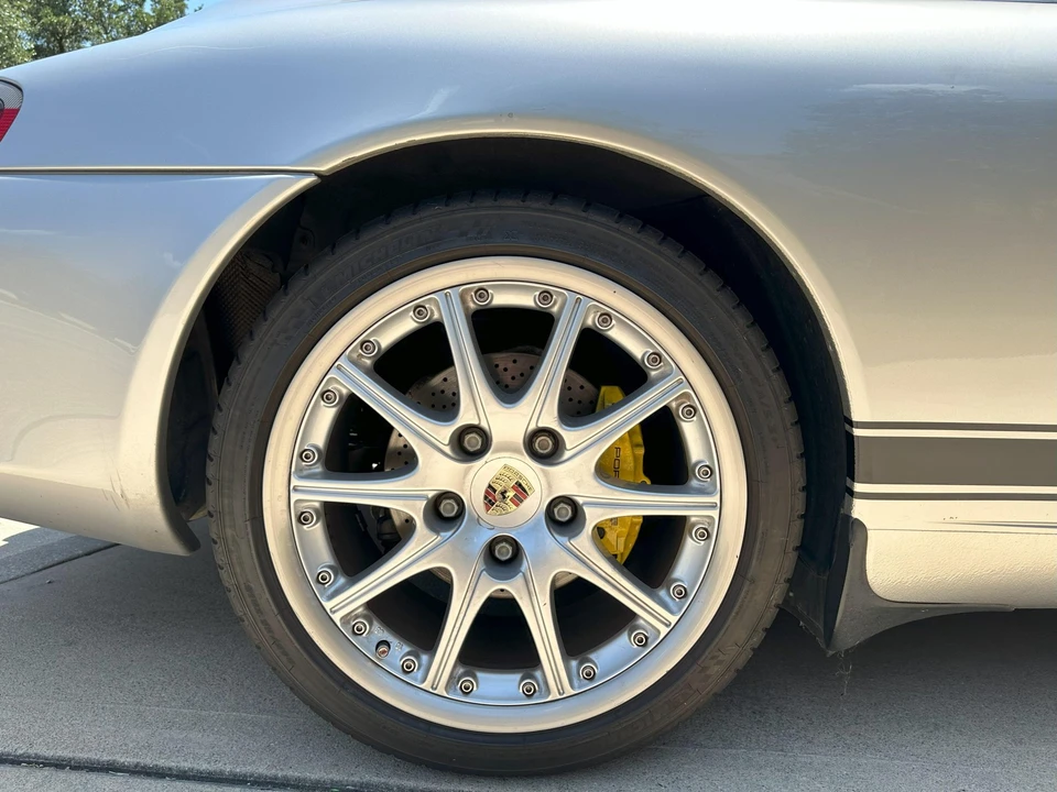 2002 Porsche 996 Carrera - Image 25 of 31