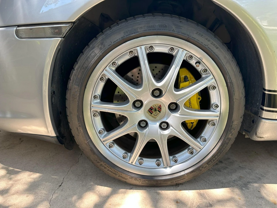 2002 Porsche 996 Carrera - Image 26 of 31
