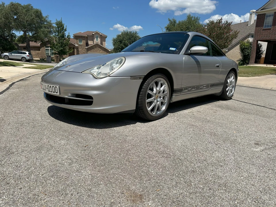 2002 Porsche 996 Carrera - Image 2 of 31