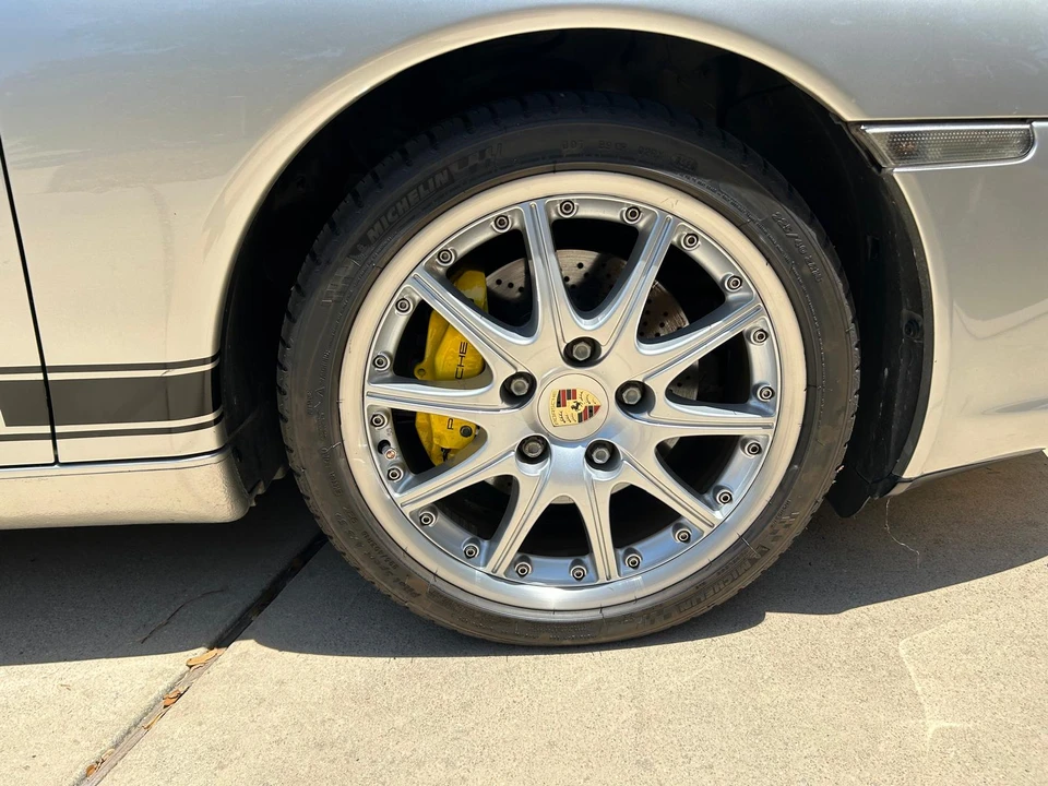 2002 Porsche 996 Carrera - Image 23 of 31
