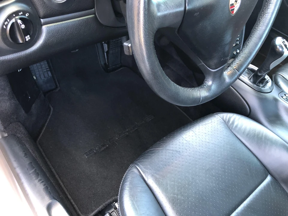 2002 Porsche 996 Carrera - Image 30 of 30