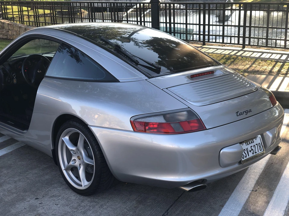 2002 Porsche 996 Carrera - Image 11 of 30