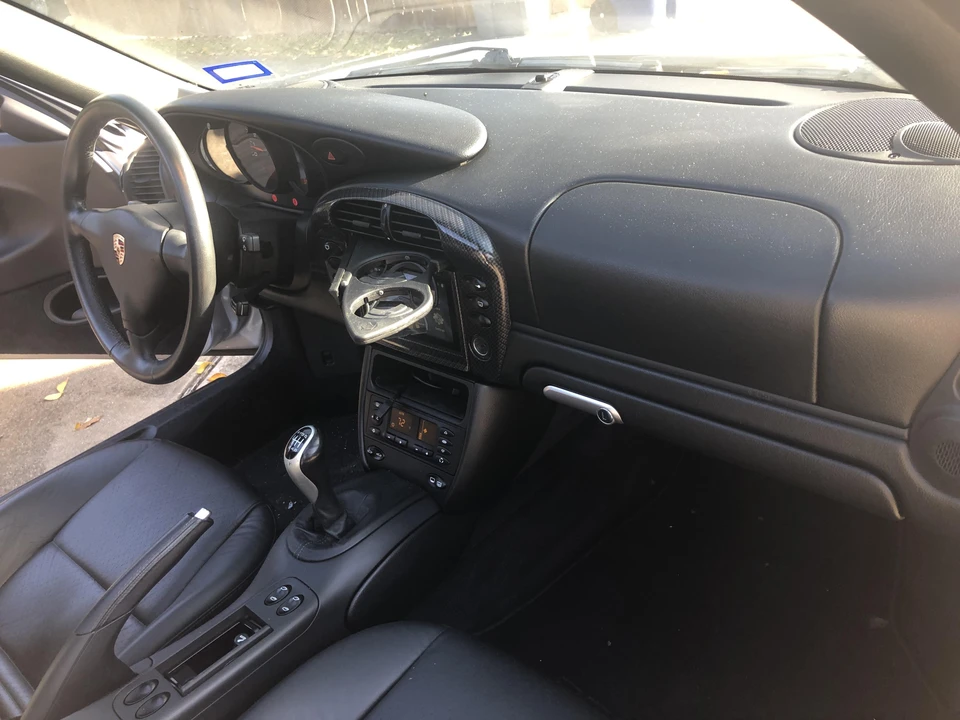 2002 Porsche 996 Carrera - Image 24 of 30