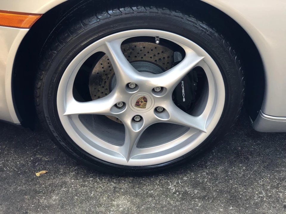 2002 Porsche 996 Carrera - Image 22 of 30