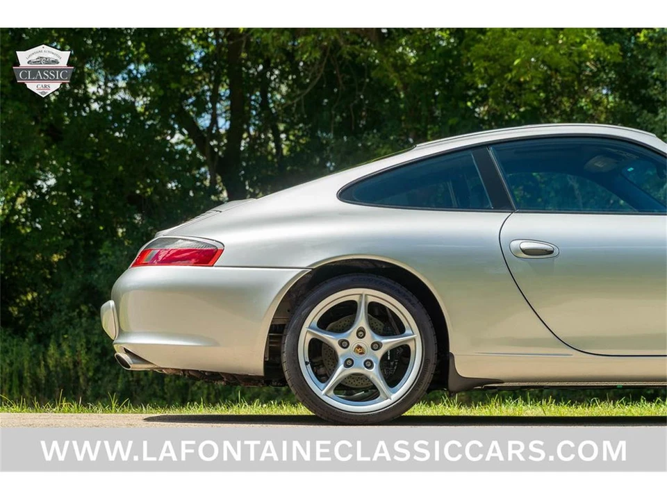 2002 Porsche 996 Carrera - Image 28 of 31