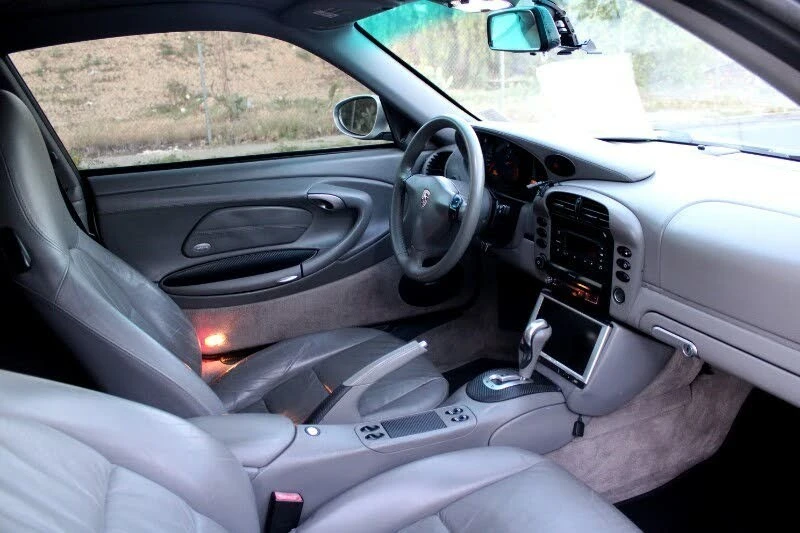 2002 Porsche 996 Carrera - Image 11 of 17