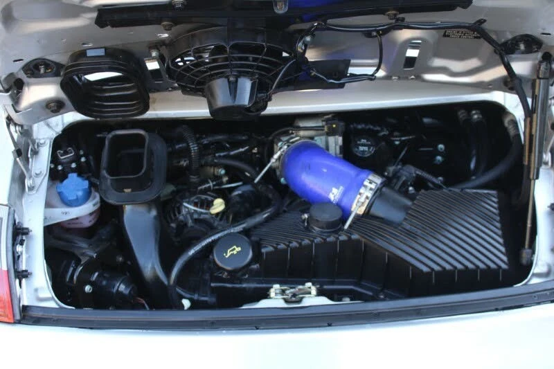 2002 Porsche 996 Carrera - Image 16 of 17