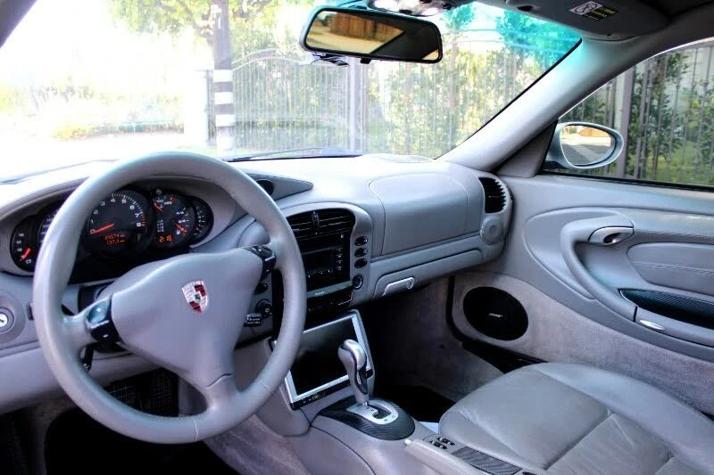 2002 Porsche 996 Carrera - Image 10 of 17