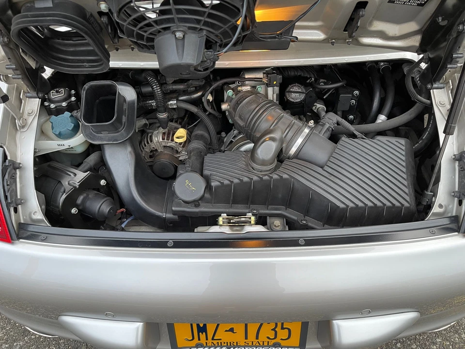 2002 Porsche 996 Carrera - Image 17 of 31