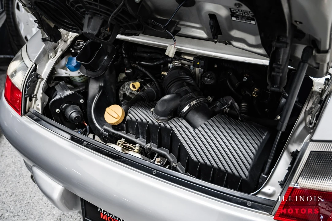 2002 Porsche 996 Carrera - Image 29 of 31