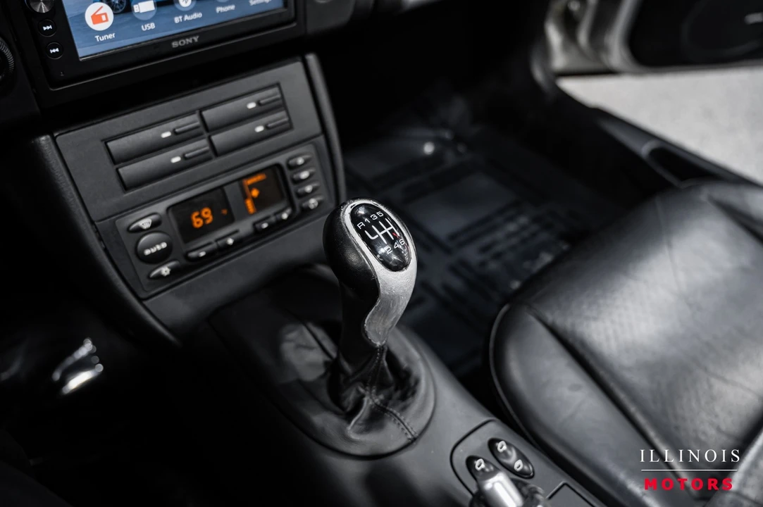 2002 Porsche 996 Carrera - Image 25 of 31