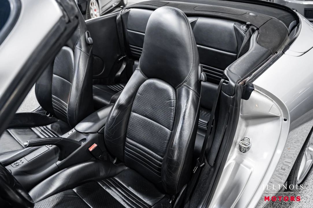 2002 Porsche 996 Carrera - Image 17 of 31