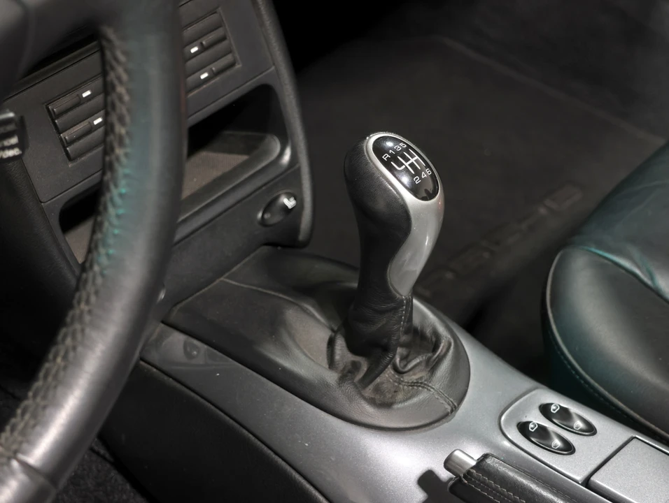 2002 Porsche 996 Carrera - Image 3 of 31