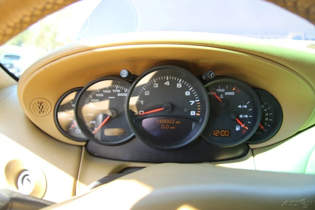 2002 Porsche 996 Carrera - Image 15 of 21