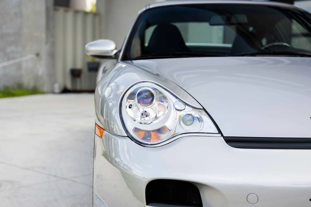 2002 Porsche 996 GT2 - Image 18 of 31