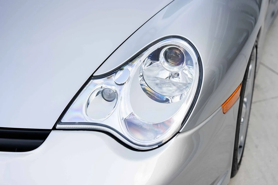 2002 Porsche 996 GT2 - Image 19 of 31