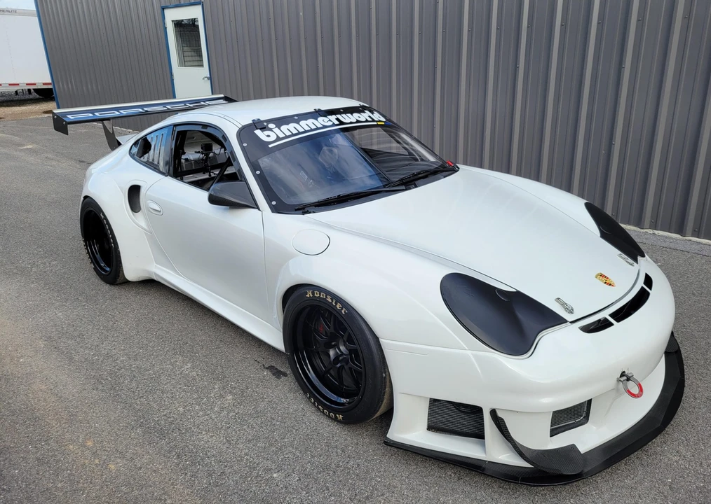2002 Porsche 996 GT2 - Image 2 of 31