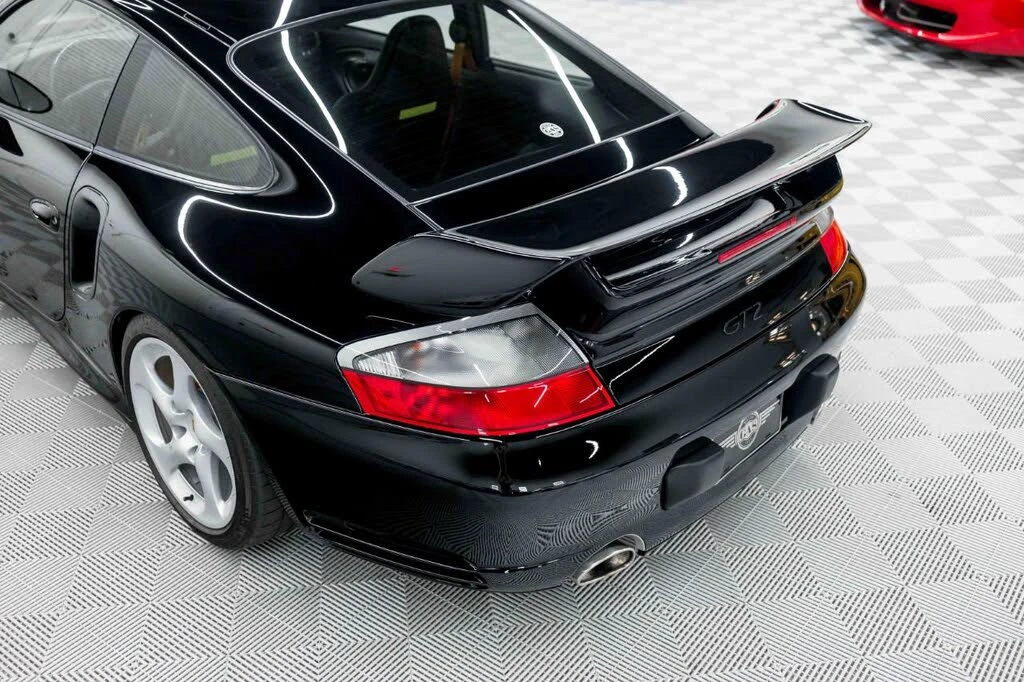 2002 Porsche 996 GT2 - Image 29 of 31