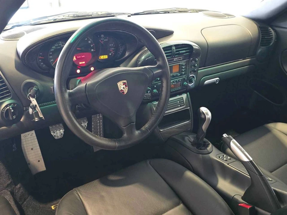 2002 Porsche 996 GT2 - Image 4 of 5