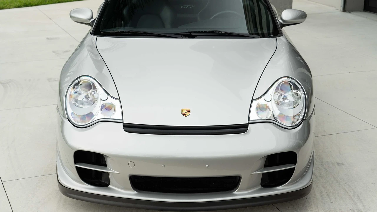 2002 Porsche 996 GT2 - Image 14 of 31