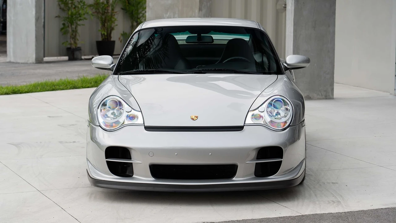 2002 Porsche 996 GT2 - Image 9 of 31