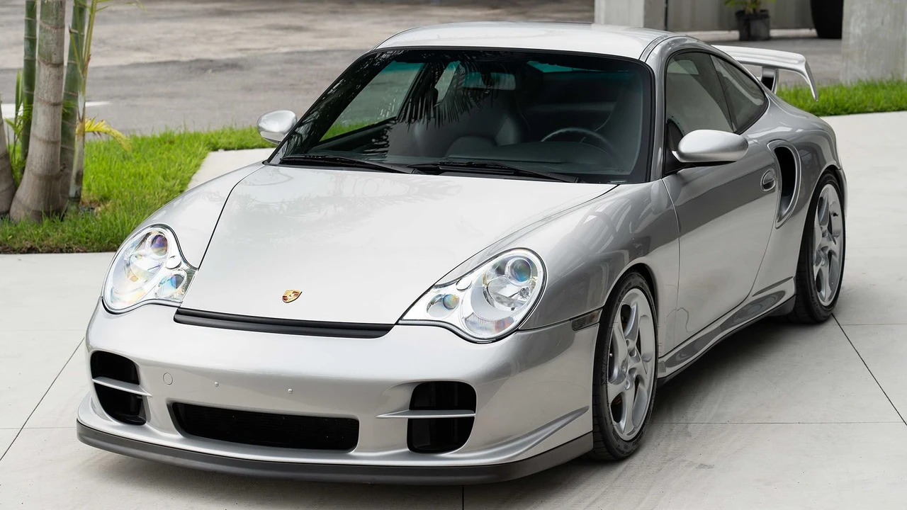 2002 Porsche 996 GT2 - Image 5 of 31