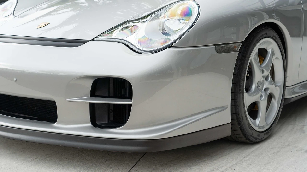 2002 Porsche 996 GT2 - Image 15 of 31