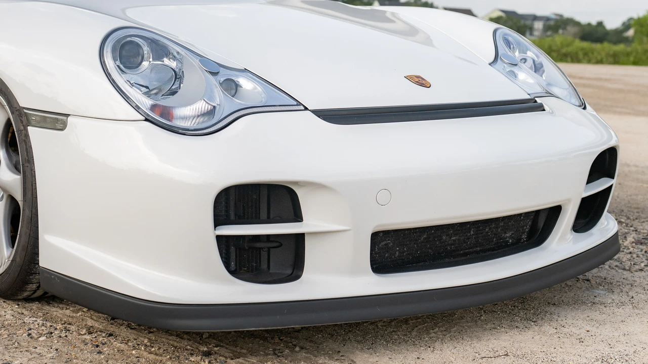 2002 Porsche 996 GT2 - Image 29 of 31
