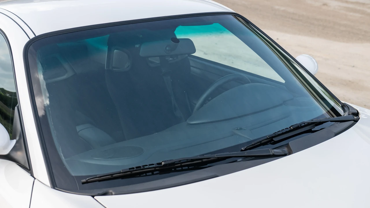 2002 Porsche 996 GT2 - Image 21 of 31