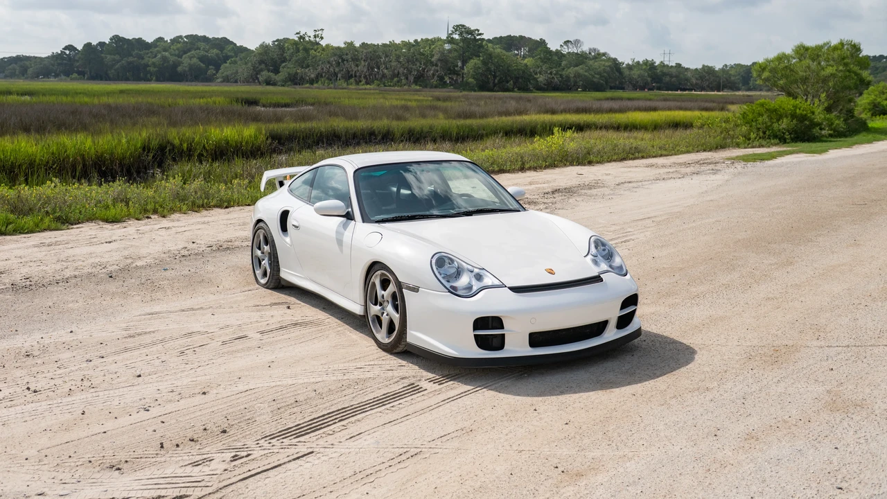 2002 Porsche 996 GT2 - Image 10 of 31