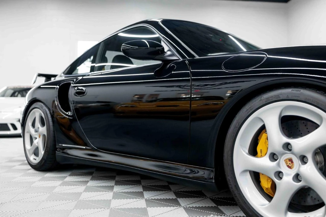 2002 Porsche 996 GT2 - Image 17 of 31