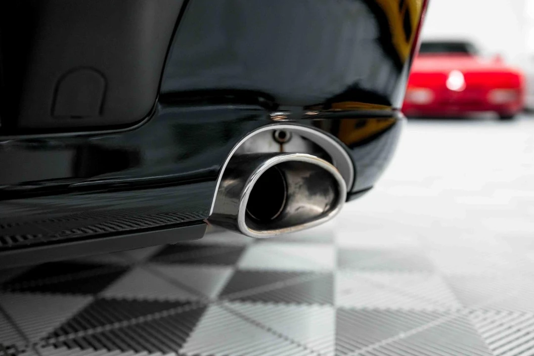 2002 Porsche 996 GT2 - Image 26 of 31