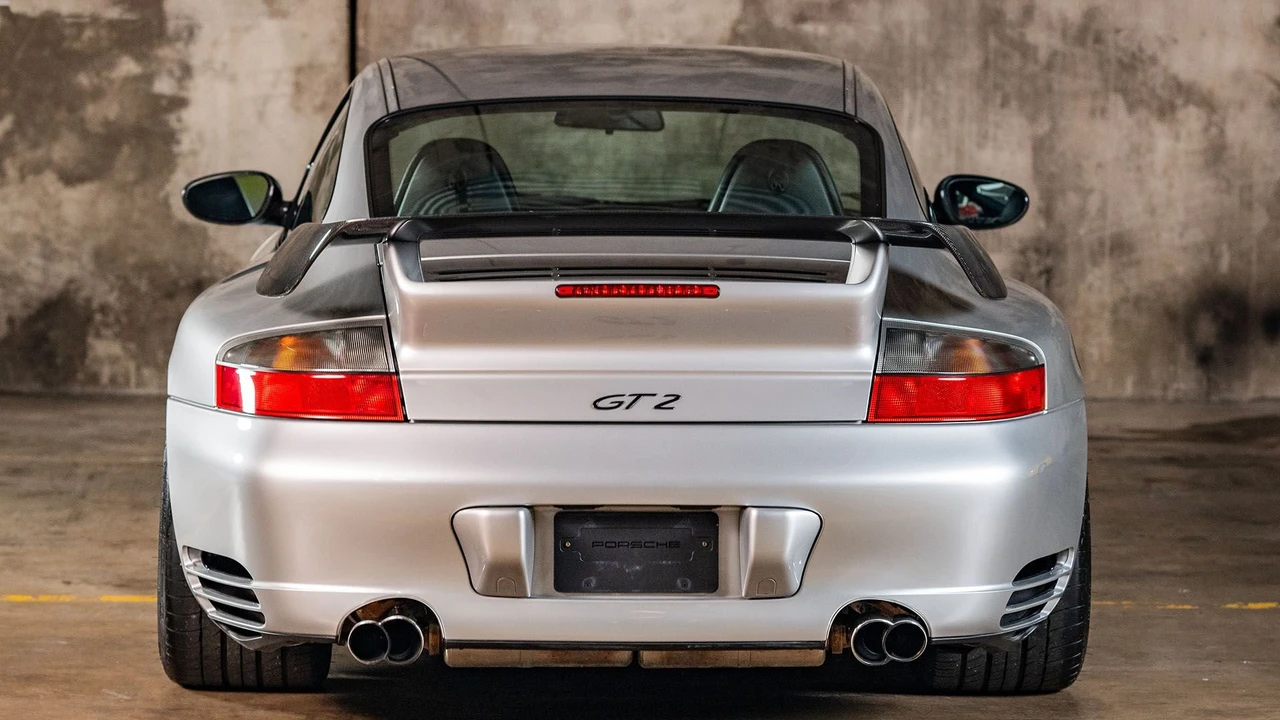 2002 Porsche 996 GT2 - Image 3 of 31