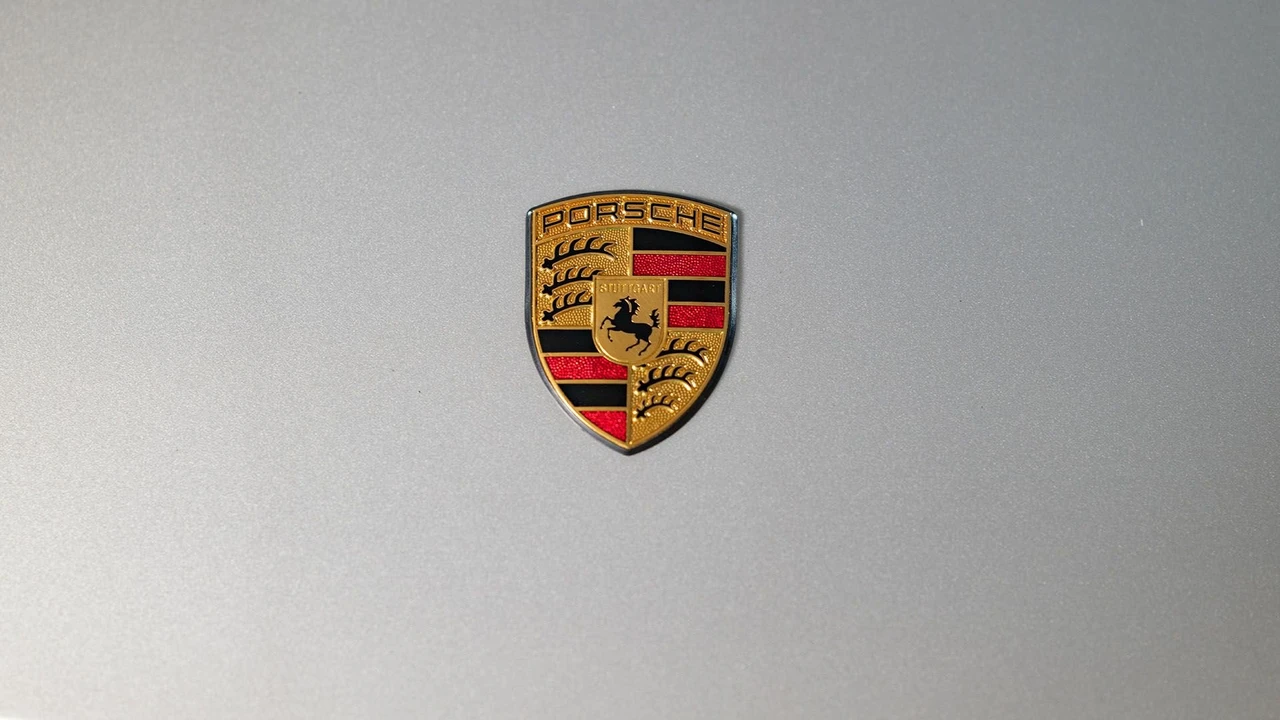 2002 Porsche 996 GT2 - Image 16 of 31