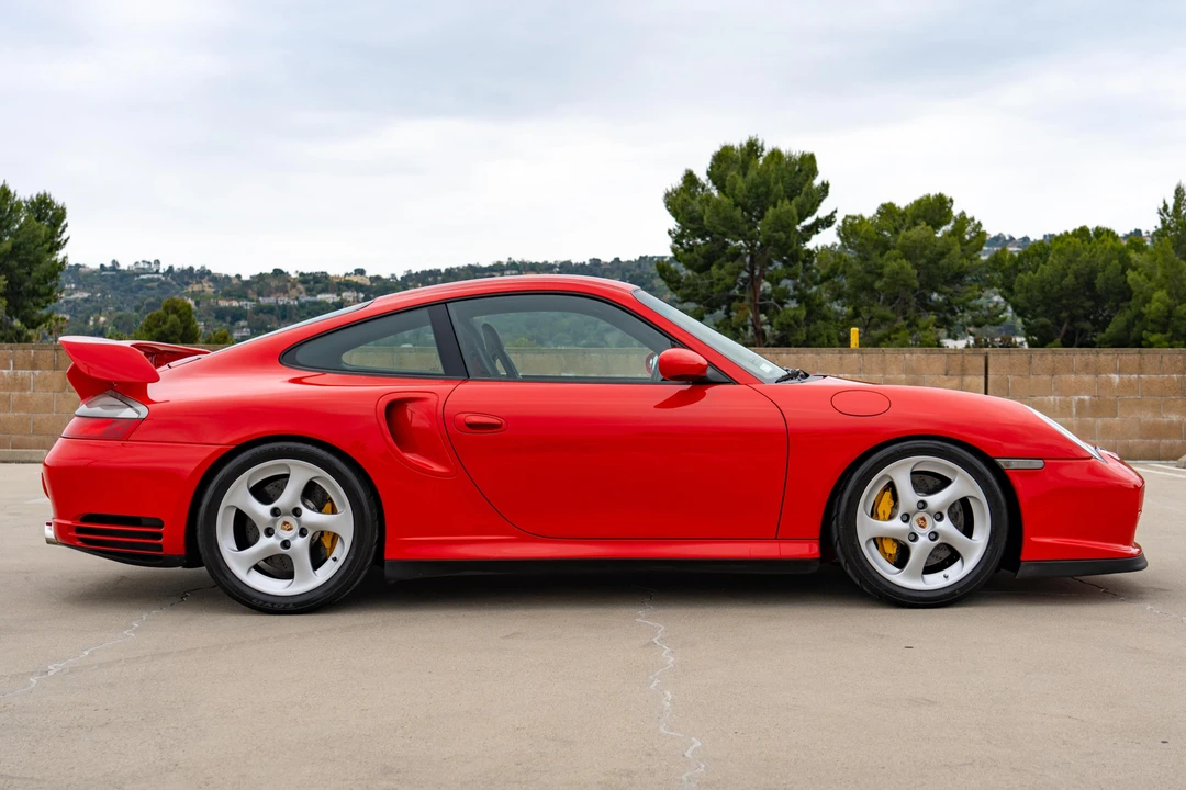 2002 Porsche 996 GT2 - Image 3 of 31