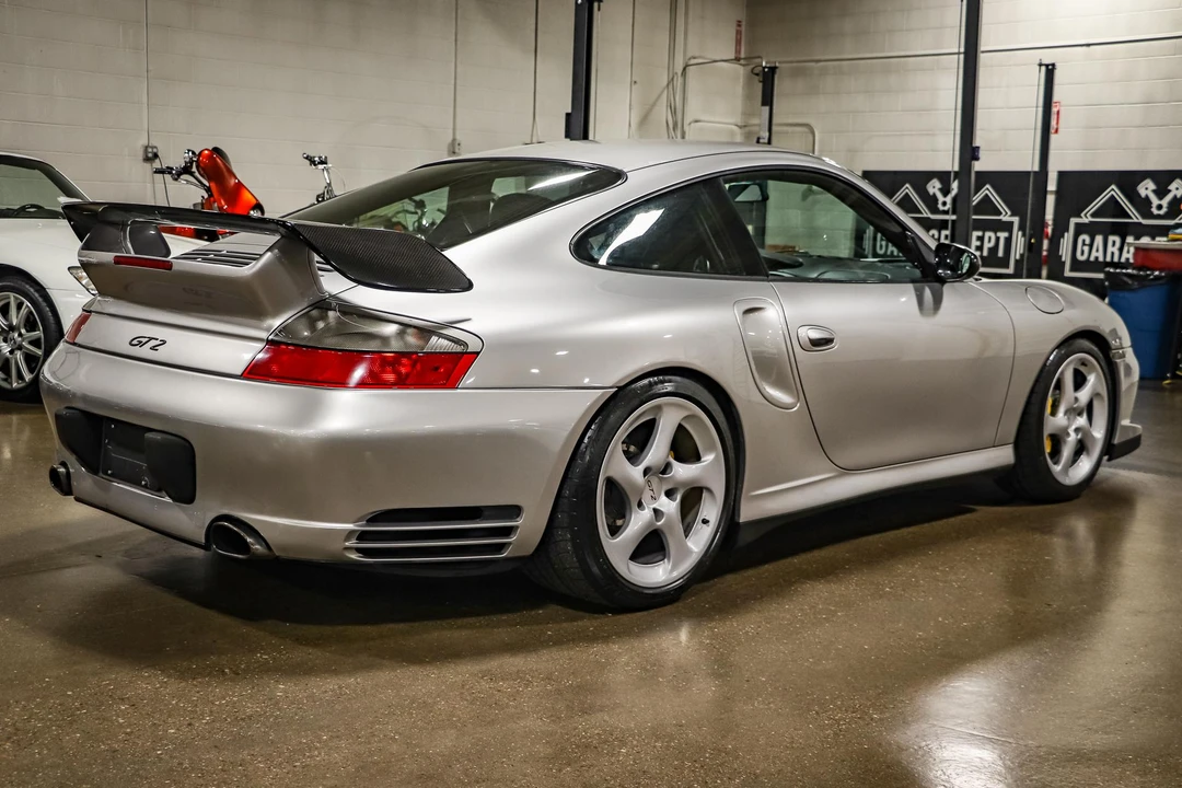 2002 Porsche 996 GT2 - Image 17 of 31