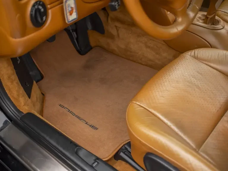 2002 Porsche 996 GT2 - Image 24 of 31