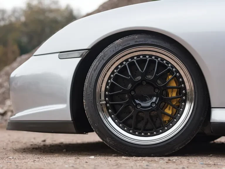 2002 Porsche 996 GT2 - Image 10 of 31