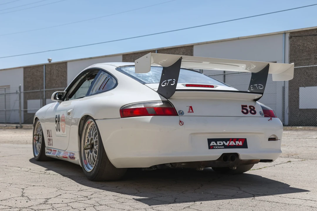 2002 Porsche 996 GT3 - Image 9 of 31