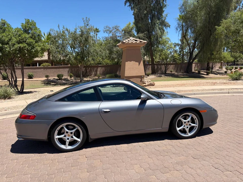 2002 Porsche 996 Carrera - Image 2 of 12